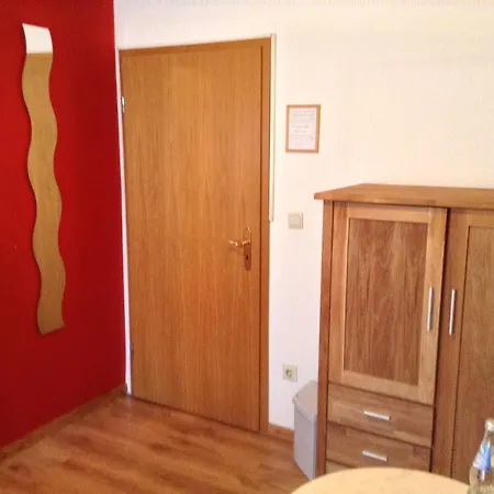 Altes Farmhaus Und 3* Lienen