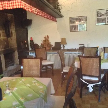 Pensjonat Altes Farmhaus Und