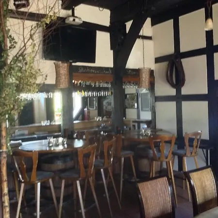 Altes Farmhaus Und Lienen