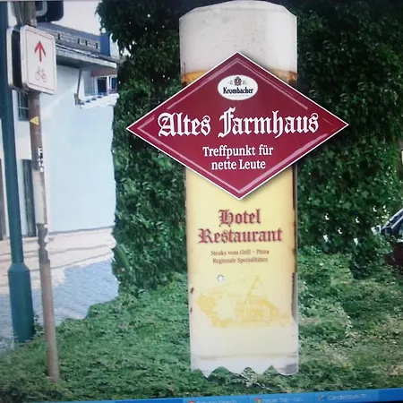 Altes Farmhaus Und Pensjonat 3*