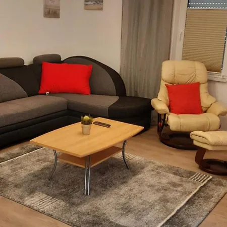 Altes Farmhaus Und Casa de hóspedes