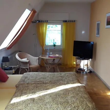 Altes Farmhaus Und Casa de hóspedes