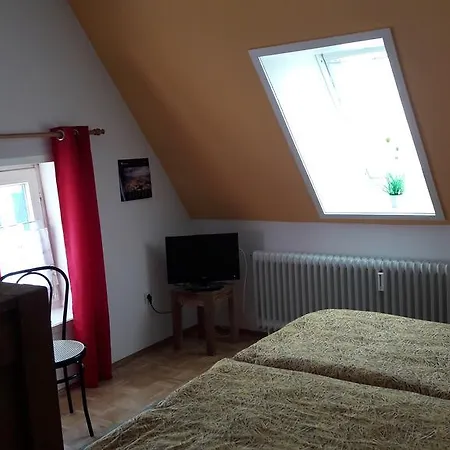 Altes Farmhaus Und Casa de hóspedes 3*