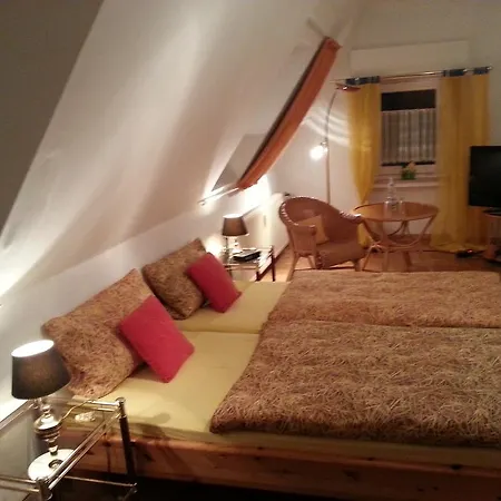 Altes Farmhaus Und Lienen