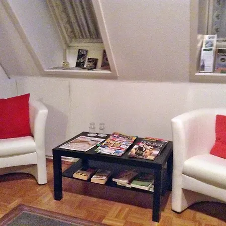 Altes Farmhaus Und Pensjonat 3*