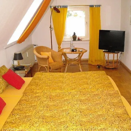Pensjonat Altes Farmhaus Und 3*