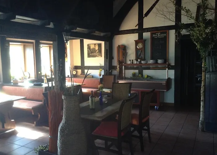 Altes Farmhaus Und Lienen