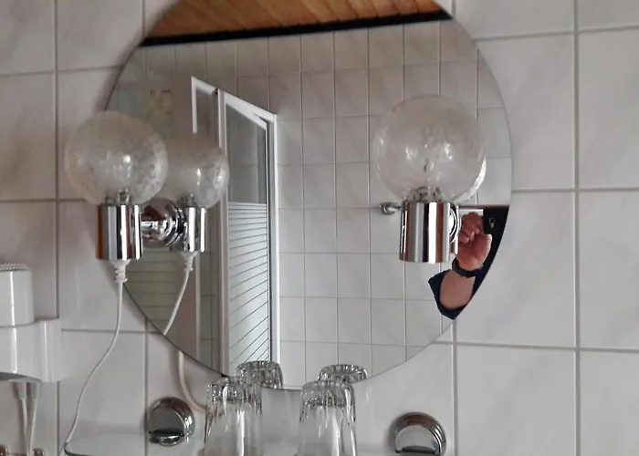 Altes Farmhaus Und Lienen