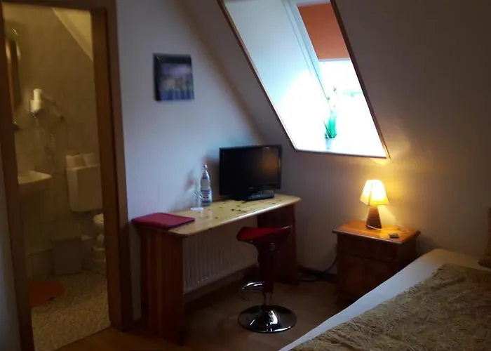 Altes Farmhaus Und Lienen