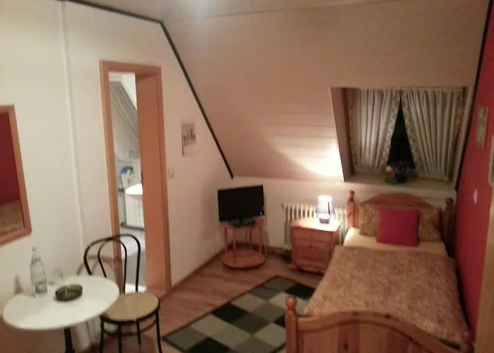 Gæstehus Altes Farmhaus Und 3*