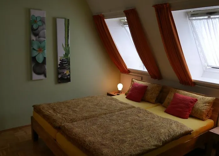 Altes Farmhaus Und Lienen