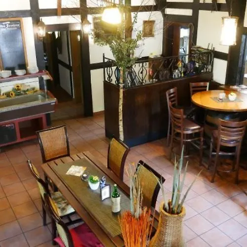 בית הארחה Altes Farmhaus Und Lienen